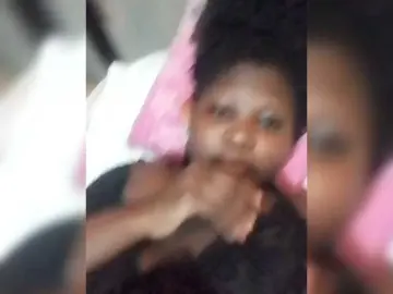 Nessaa  live sex cam