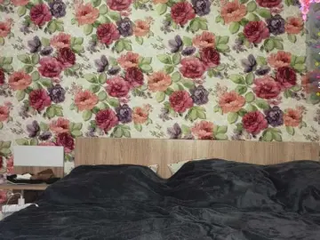 ThuCrauswell  live sex cam