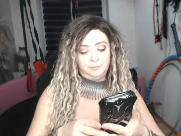 MissGODDESS  live sex cam