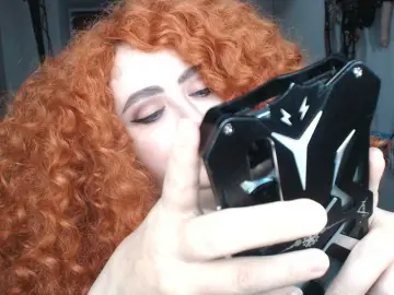 MissGODDESS  live sex cam