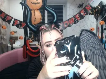 MissGODDESS  live sex cam
