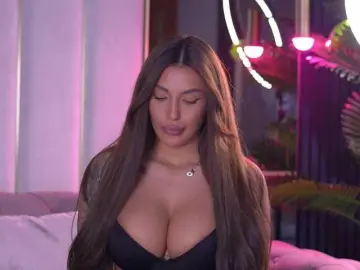 AishaaDevoe  live sex cam