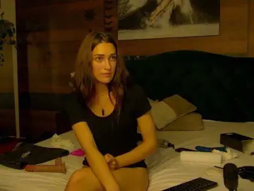 EveyMint  live sex cam