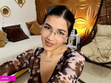Ivycortes  live sex cam