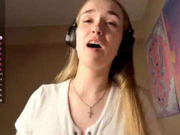JeaneMckaskle  live sex cam