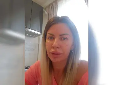 MiaHot  live sex cam