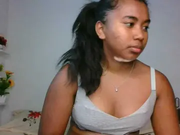 Pauliemarie  live sex cam