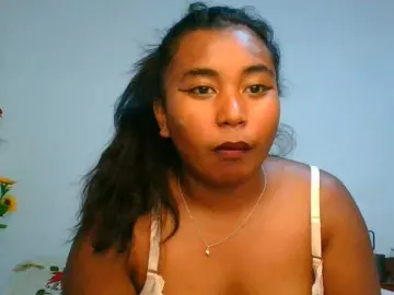 Pauliemarie  live sex cam