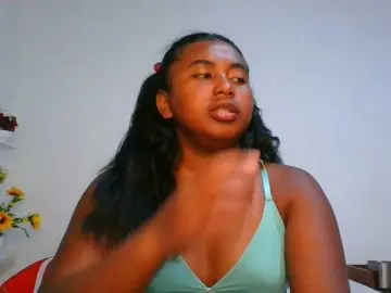 Pauliemarie  live sex cam