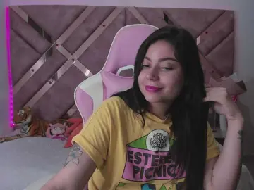 Saori9  live sex cam