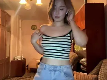 ShawneeBayton  live sex cam
