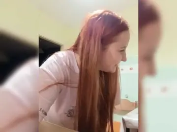 TattiPatti  live sex cam