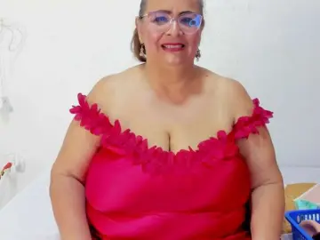 Bbwsalome  live sex cam