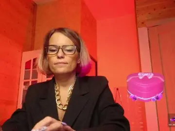 Sweeteve050  live sex cam