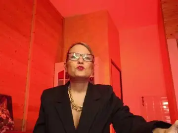 Sweeteve050  live sex cam