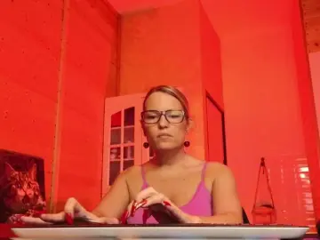 Sweeteve050  live sex cam