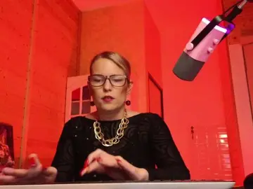 Sweeteve050  live sex cam