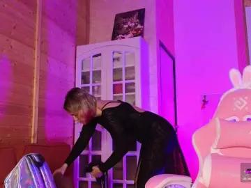 Sweeteve050  live sex cam