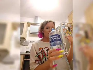 Sweeteve050  live sex cam