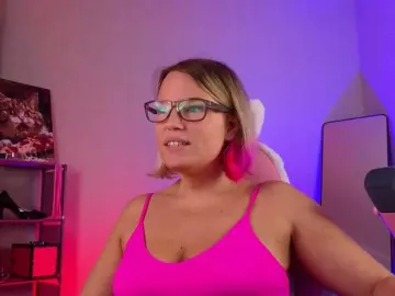 Sweeteve050  live sex cam