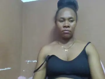 Elynah1a  live sex cam