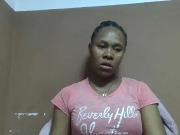 Elynah1a  live sex cam