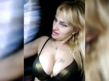 Freya-Milf  live sex cam