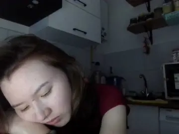 GlennisSarvis  live sex cam