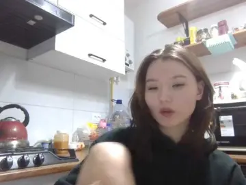 GlennisSarvis  live sex cam