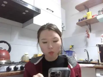 GlennisSarvis  live sex cam