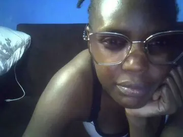 Hot-sexy-bitch  live sex cam