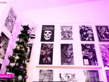 Lexyjoyce  live sex cam