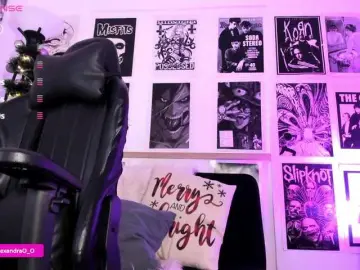 Lexyjoyce  live sex cam