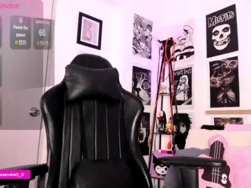 Lexyjoyce  live sex cam