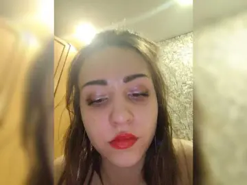 Zayaaa0897  live sex cam