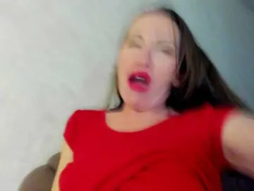 Pure-elena  live sex cam