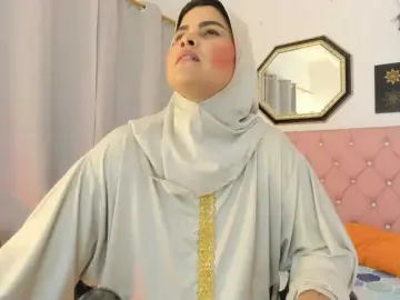 AishaAmin  live sex cam