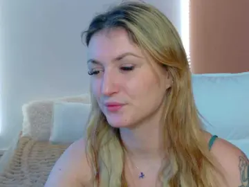 Anaayss  live sex cam