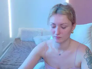 Anaayss  live sex cam
