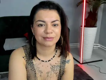 AshleyBrook  live sex cam