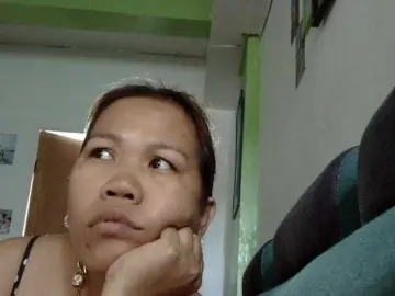 Bunnygreen  live sex cam