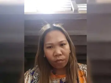 Bunnygreen  live sex cam