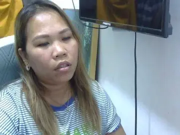 Bunnygreen  live sex cam