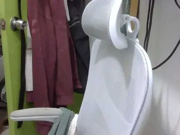 Bunnygreen  live sex cam