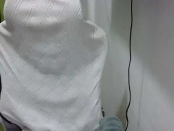 Bunnygreen  live sex cam