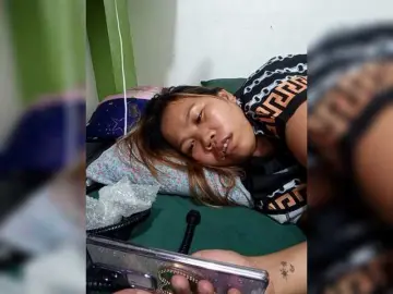 Bunnygreen  live sex cam