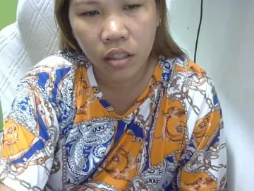 Bunnygreen  live sex cam