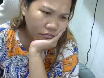 Bunnygreen  live sex cam