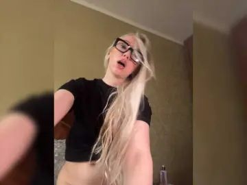HannaMo  live sex cam