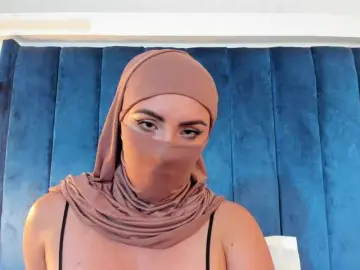 MIRANDACUTE  live sex cam
